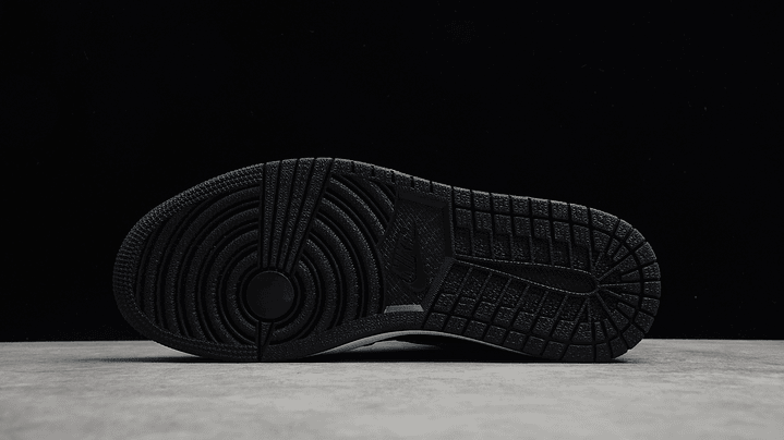 Jordan 1 High Shadow 6