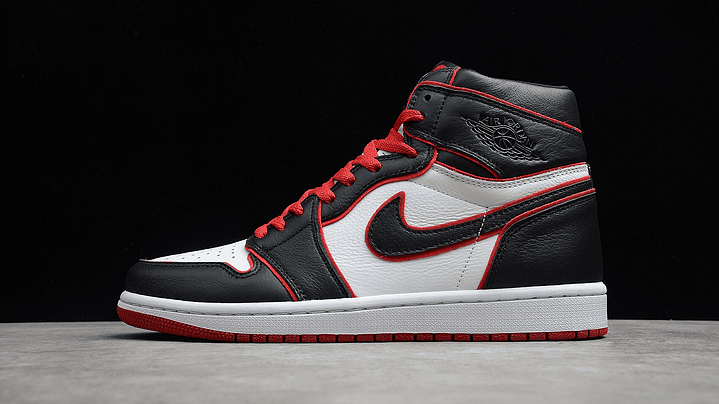 Jordan 1 High Bloodline 1