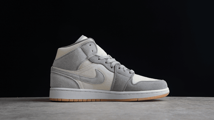 Jordan 1 mid coconut milk 4