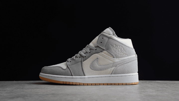 Jordan 1 mid coconut milk 1