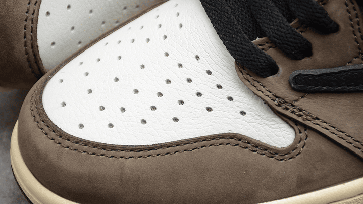 Jordan 1 High x Travis Scott 5