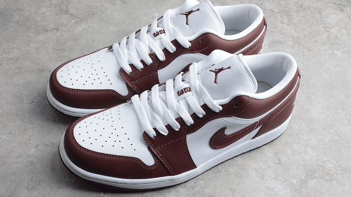 Jordan 1 Low Team red/white 3