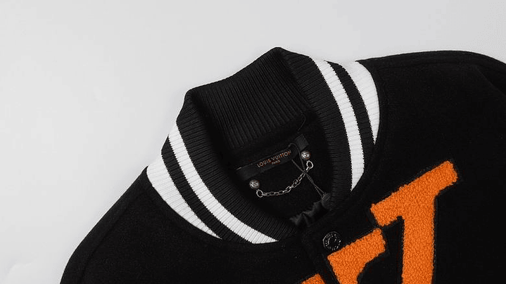 Varsity Jacket louis vuitton negra Foxy 6