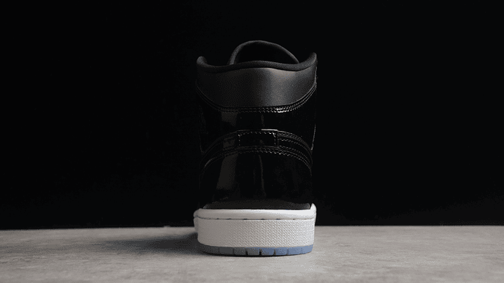 Jordan 1 high Space Jam 3