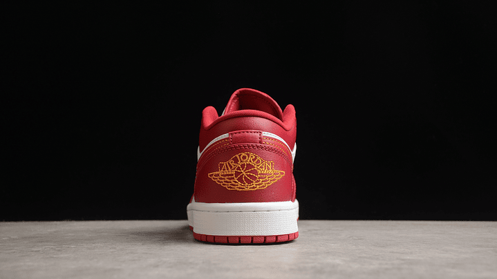 Jordan 1 low cardinal red 3