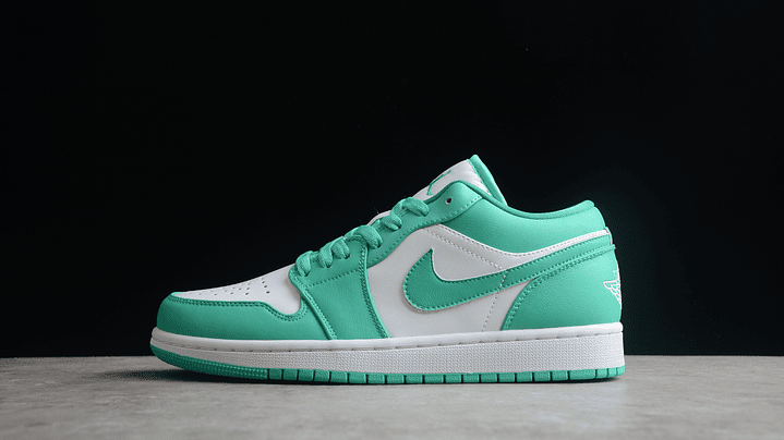 Jordan 1 low turquoise 1
