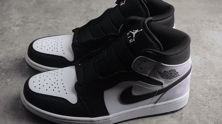 Jordan 1 mid zen master 4