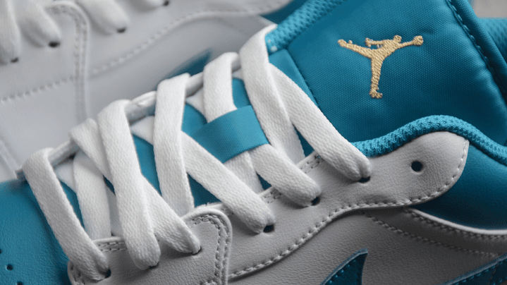 Jordan 1 low aquatone 6