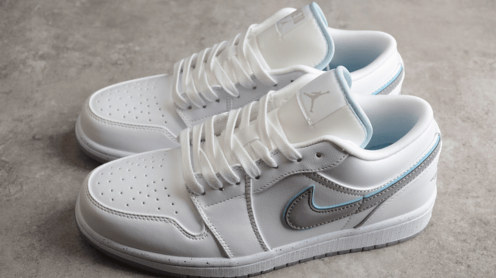 jordan 1 low dare to fly 4