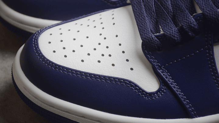 Jordan 1 low sky j purple 5