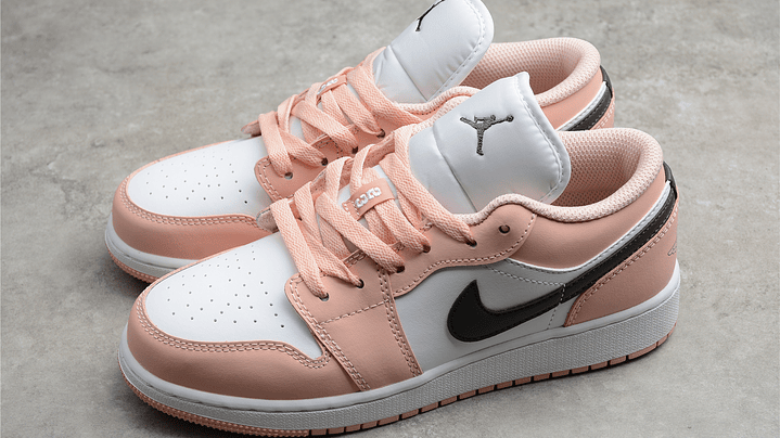 Jordan 1 low arctic rose 4
