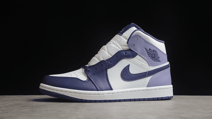 Jordan 1 mid blueberry 1