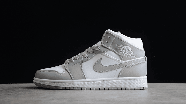 Jordan 1 mid linen 1