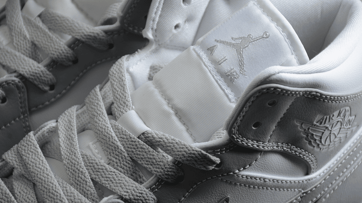 Jordan 1 mid linen 6