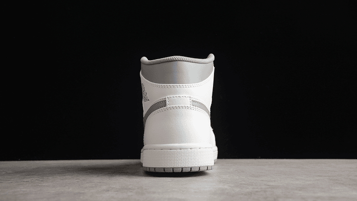 Jordan 1 mid neutral grey 3