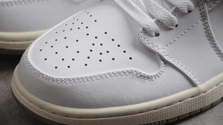 Jordan 1 mid neutral grey 5