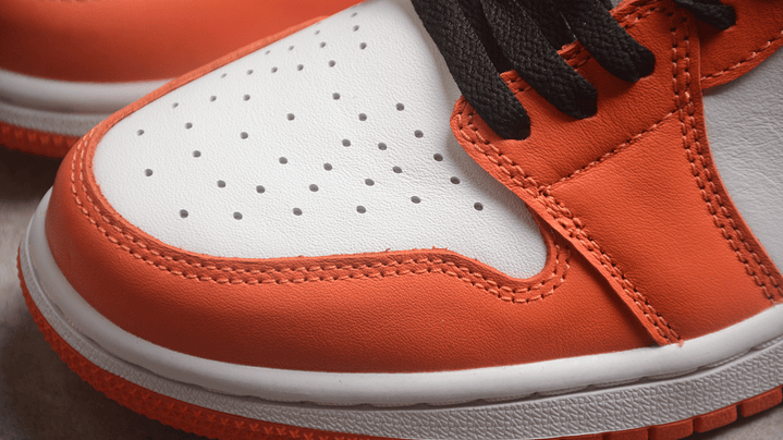 Jordan 1 low starfish OG 5