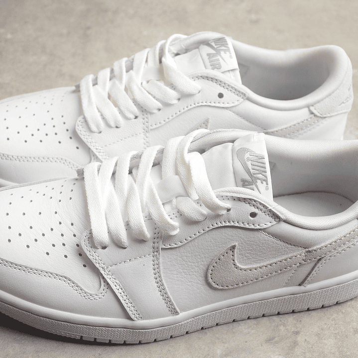 Jordan 1 low neutral grey 4