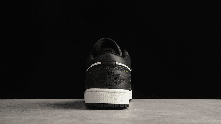 Jordan 1 low panda verde neon 3