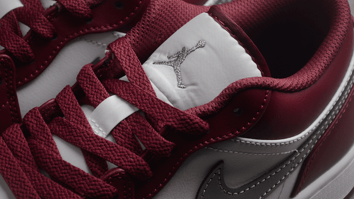 Jordan 1 low bordeaux 6