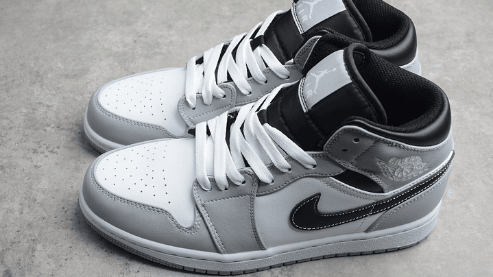Jordan 1 mid light smoke grey 4