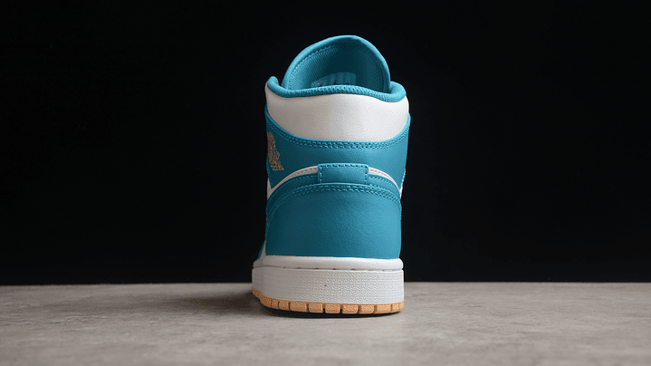 Jordan 1 mid aquatone 3