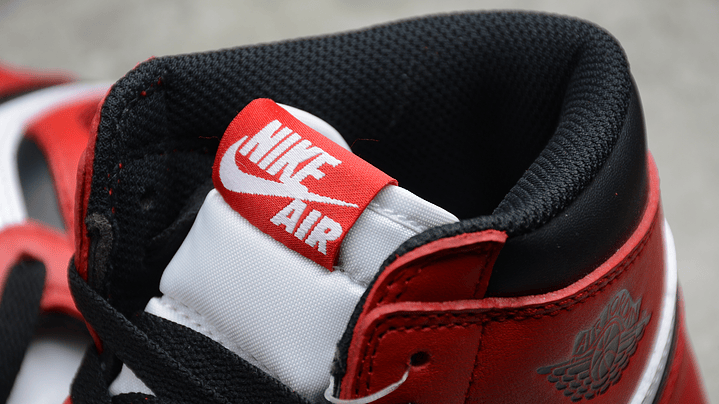 Jordan 1  high chicago 5