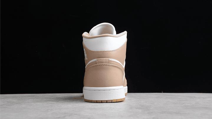 Jordan 1 mid tan gum 4