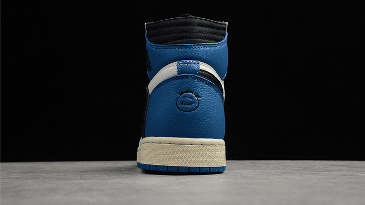 Jordan 1 high x Travis scott x Fragment 5