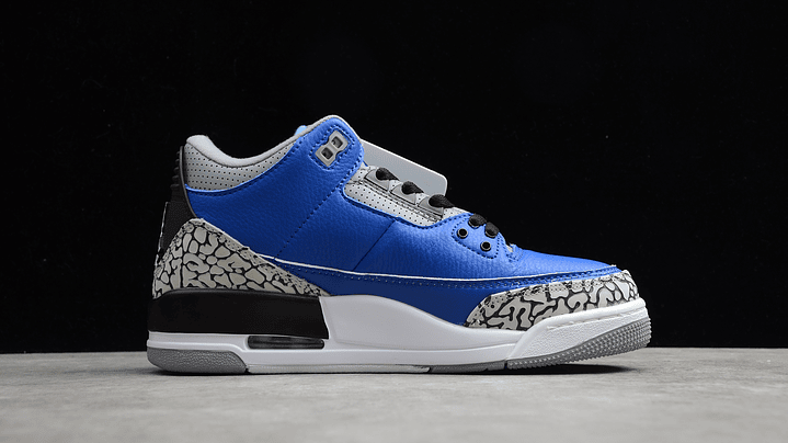 Jordan retro 3 varsity royal 2