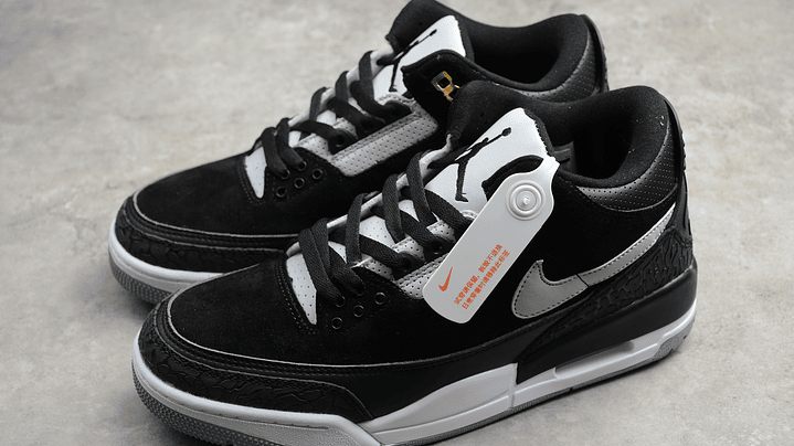 Jordan retro 3  tinker black 5