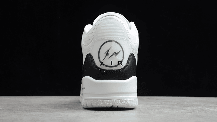 Jordan retro 3 x Fragment 4