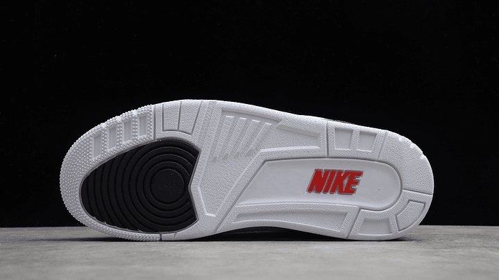 Jordan retro 3  fire red denim 3