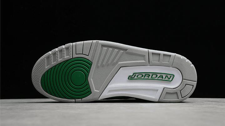 Jordan retro 3 pine green 3
