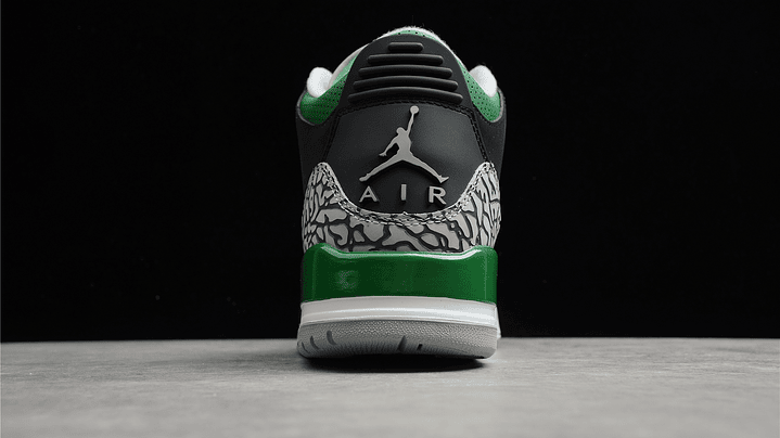 Jordan retro 3 pine green 4