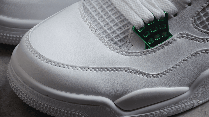 Jordan retro 4 metallic Green 6