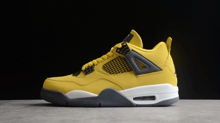 Jordan retro 4 lightning 1