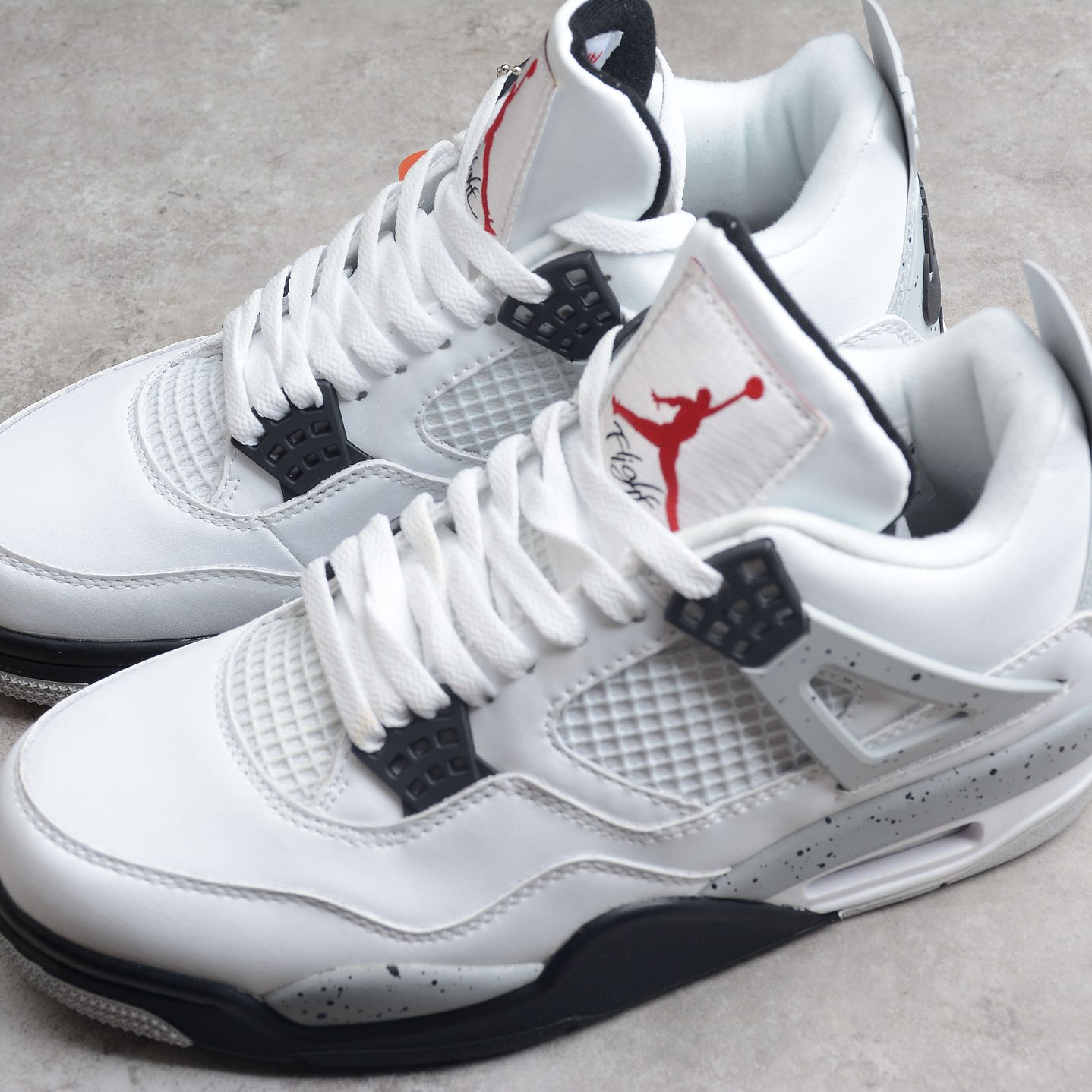 Jordan retro 4 White cement 5