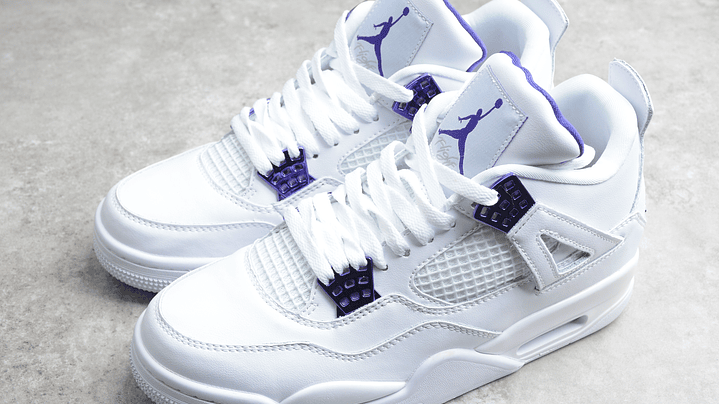 Jordan retro 4 metallic purple 5