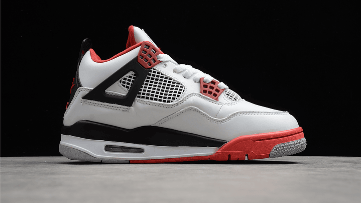 Jordan retro 4 fire red 2