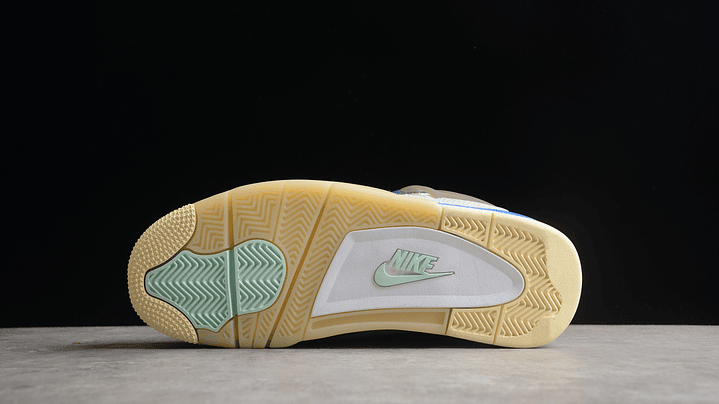 Jordan retro 4 off white military blue 3