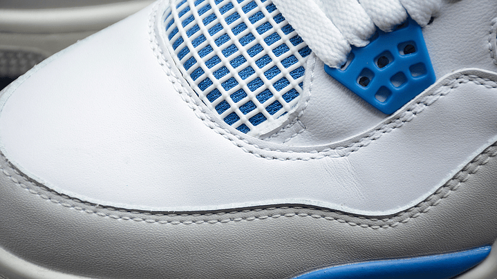 Jordan retro 4 military blue 6