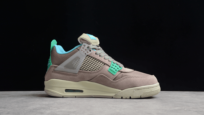 Jordan retro 4 taupe haze union 2