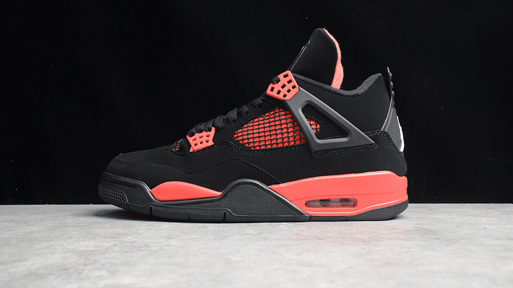 Jordan retro 4 red thunder 1