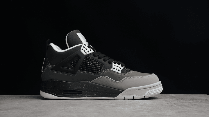 Jordan retro 4 Fear pack 2