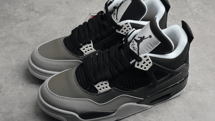 Jordan retro 4 Fear pack 5