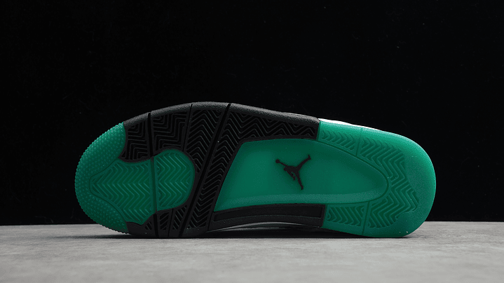 Jordan retro 4  lucid green 5