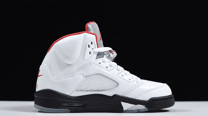 Jordan 5 retro fire red silver tongue (2020) 2