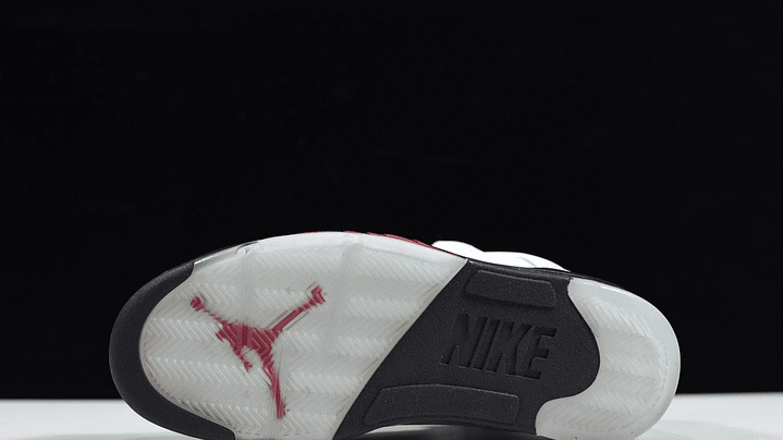 Jordan 5 retro fire red silver tongue (2020) 3