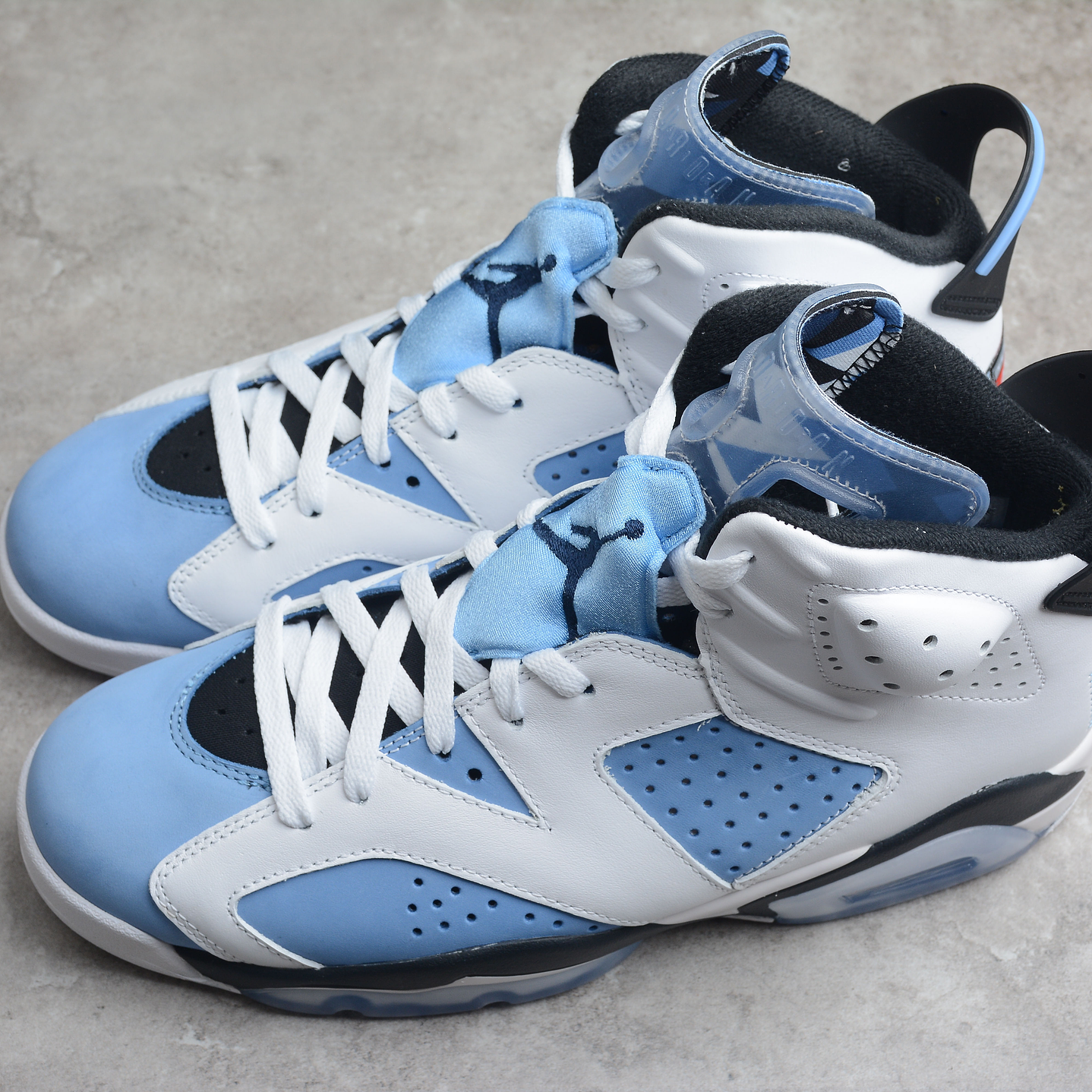 Jordan retro 6 UNC 5